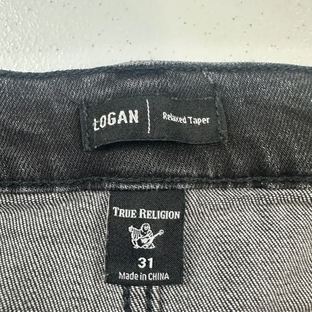 True Religion Logan Jeans Mens 36 Black Relaxed Taper Distressed Denim Pants